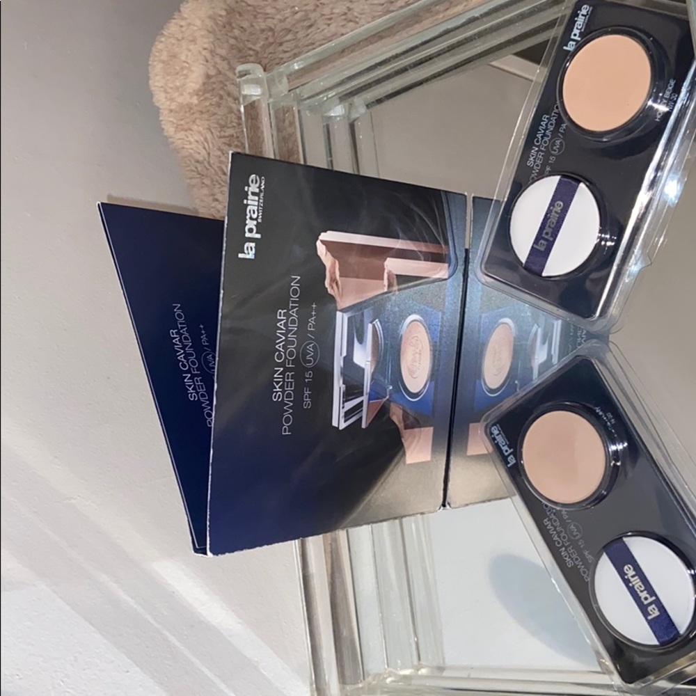 Powder foundation refills